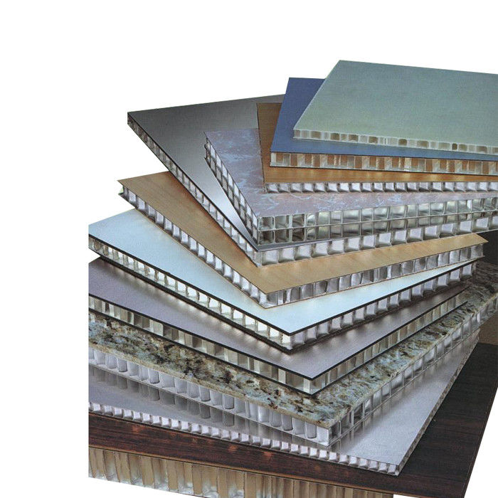 Uzunluk 4000mm Petek çekirdekli Delikli Tavan Panelleri Alüminyum Tavan Levhaları